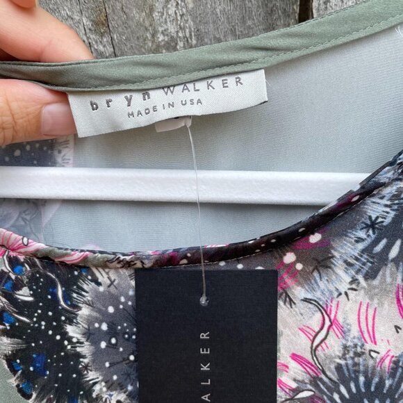 Bryn Walker Diego Tunic Size Medium Floral Print Bell Sleeve Green Sz M New - Picture 7 of 13